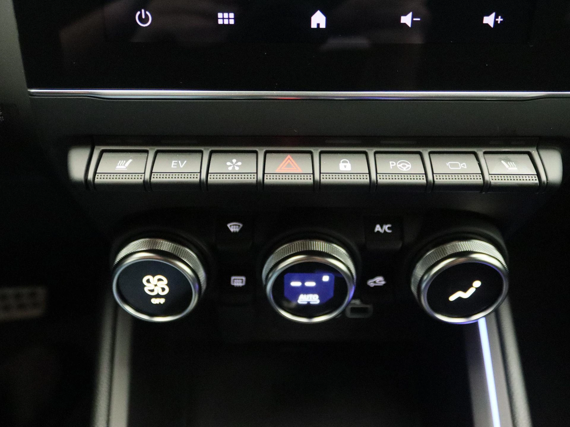 Renault-Clio-image-16