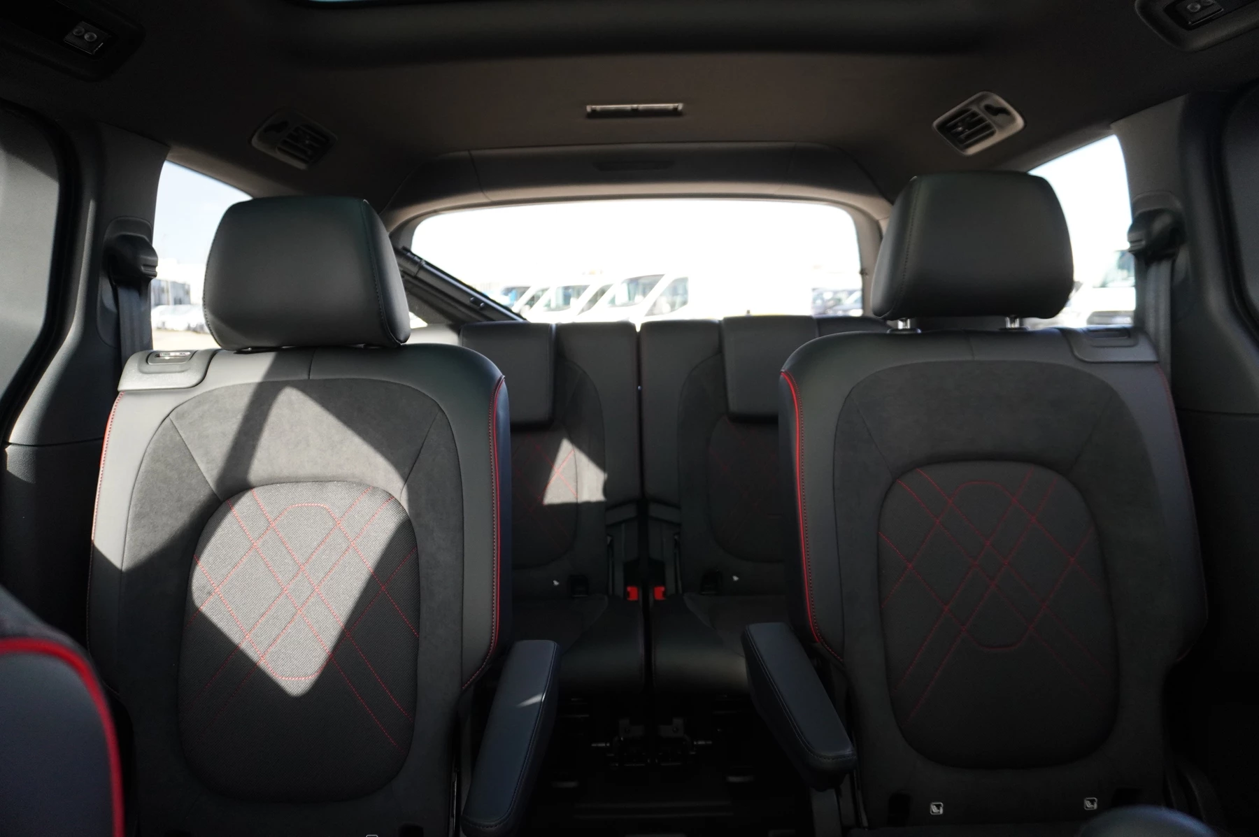Volkswagen-ID. Buzz-image-48