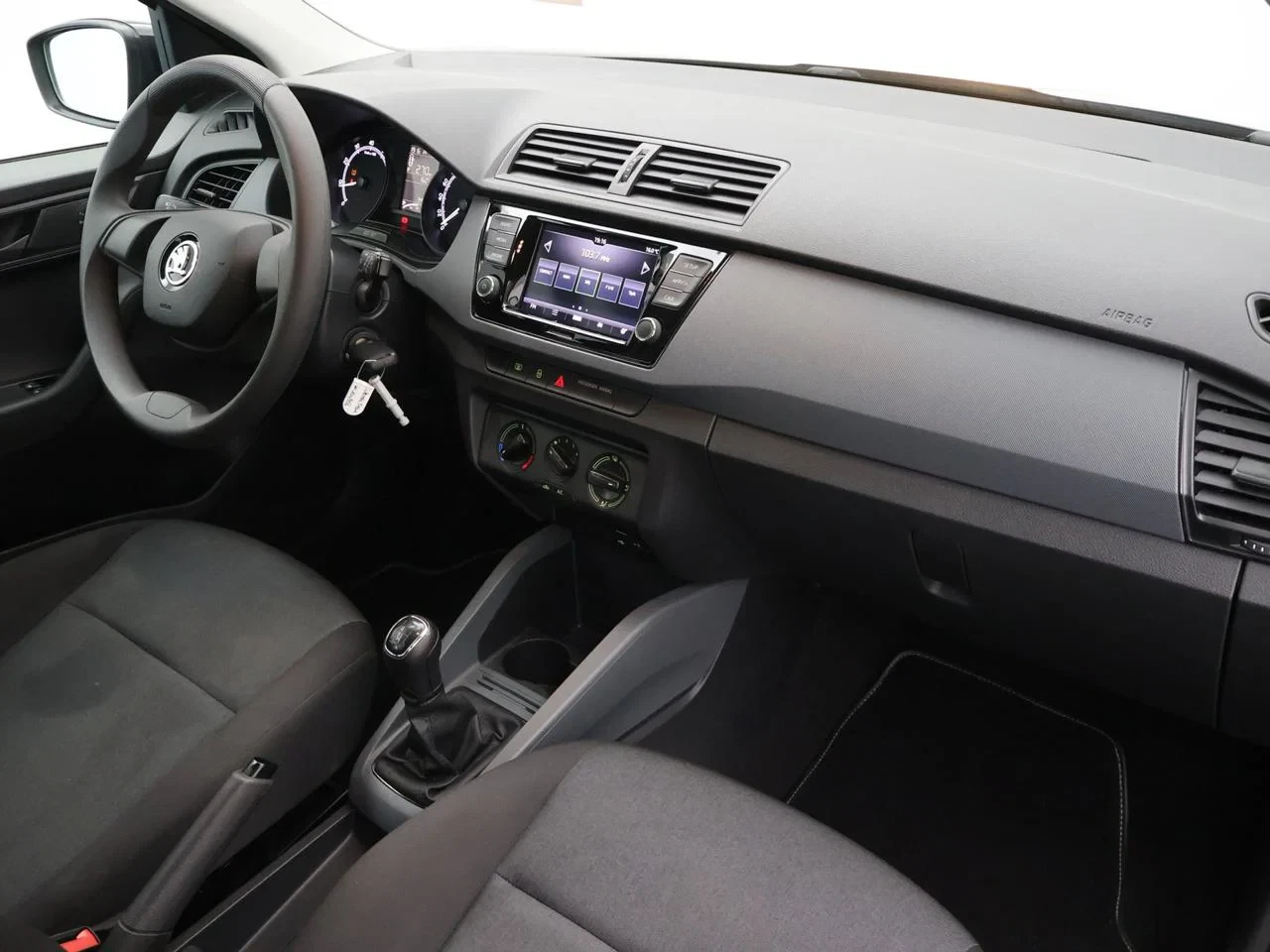 Škoda-Fabia-image-9