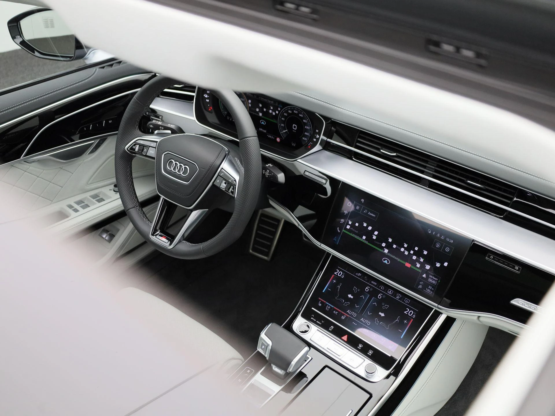 Audi-A8-image-48
