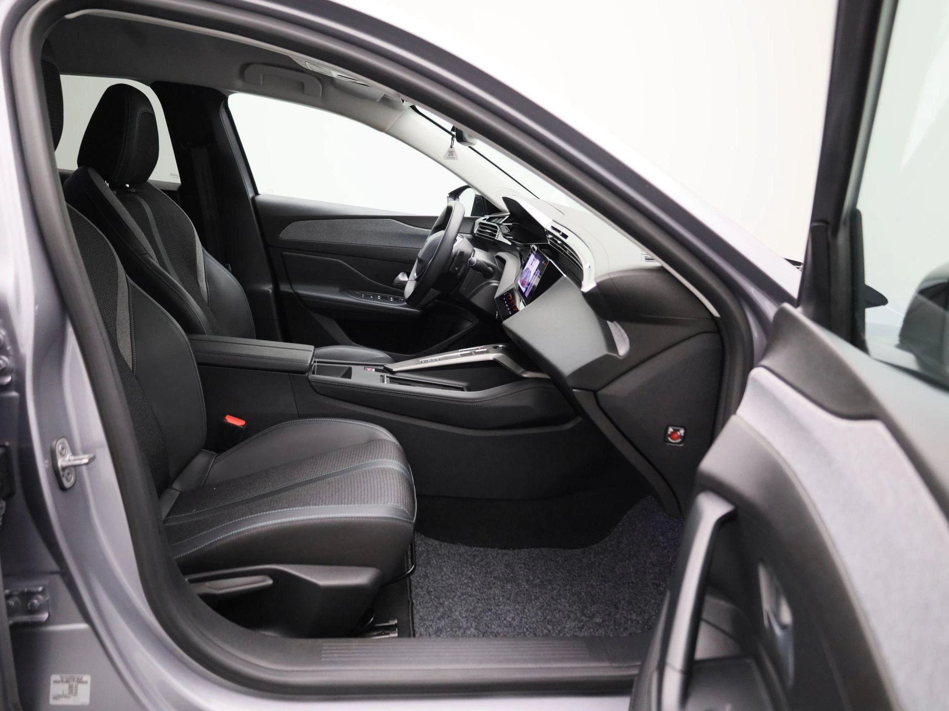 Peugeot-308-image-31