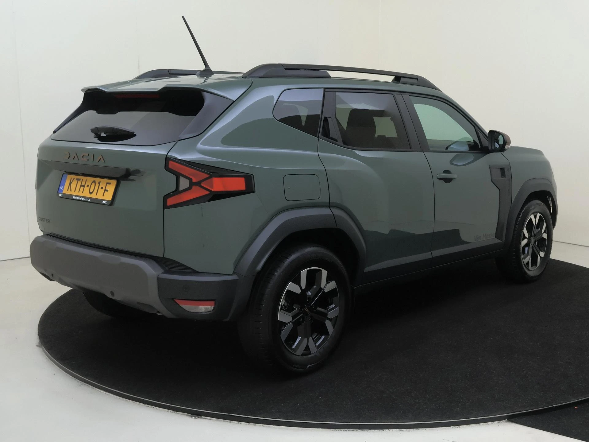 Dacia-Duster-image-3