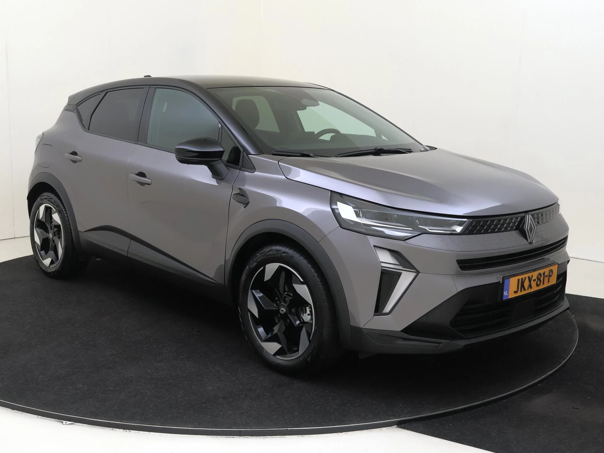 Renault-Captur-image-1