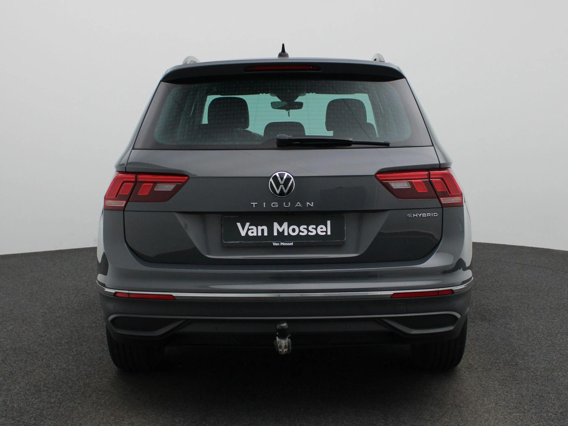 Volkswagen-Tiguan-image-5