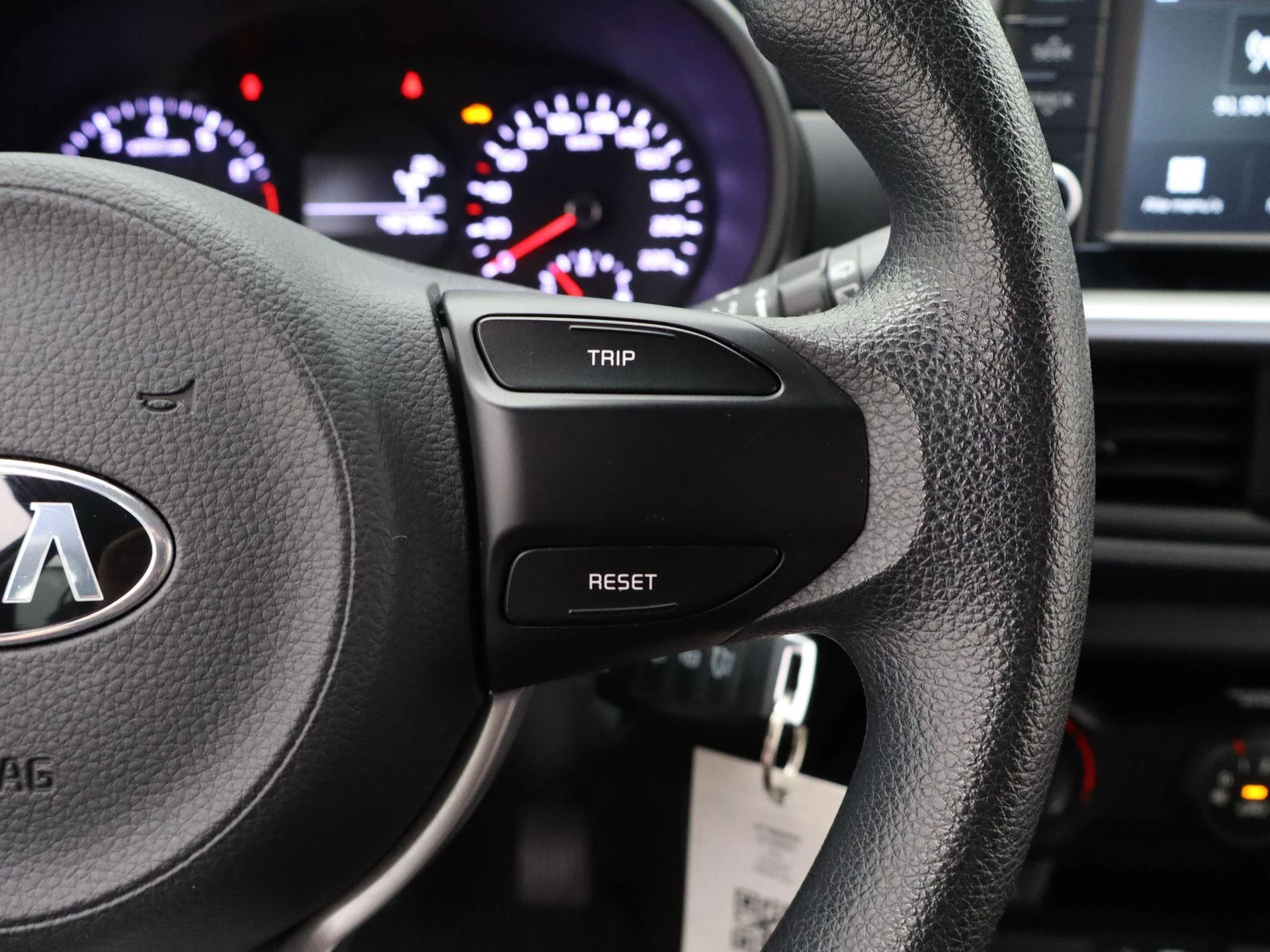 Kia-Picanto-image-18