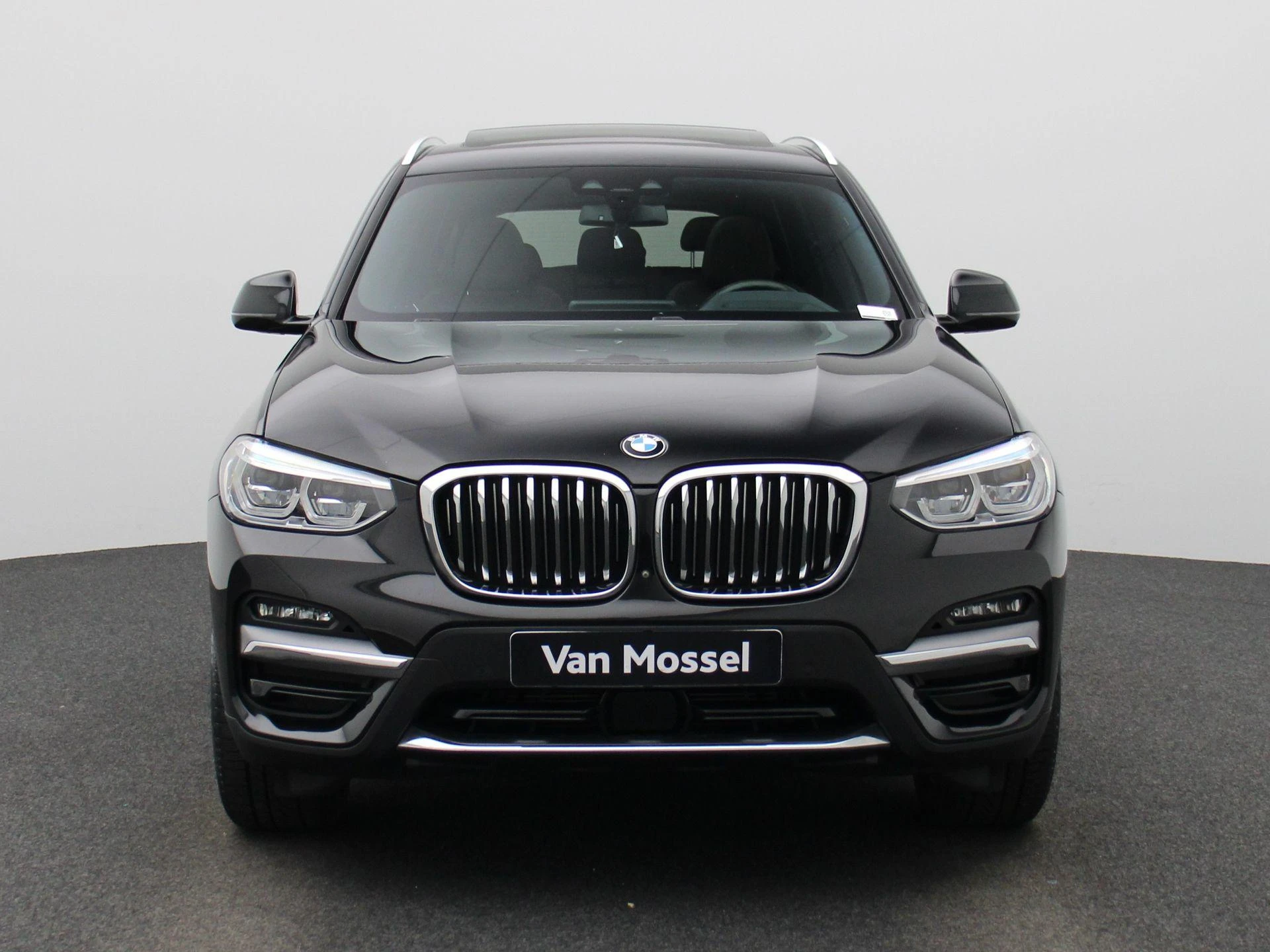 BMW-X3-image-3