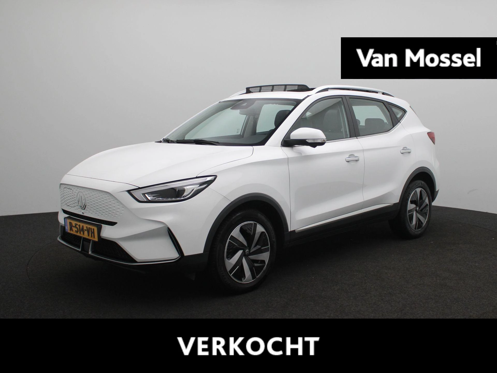 MG-ZS EV-image-0