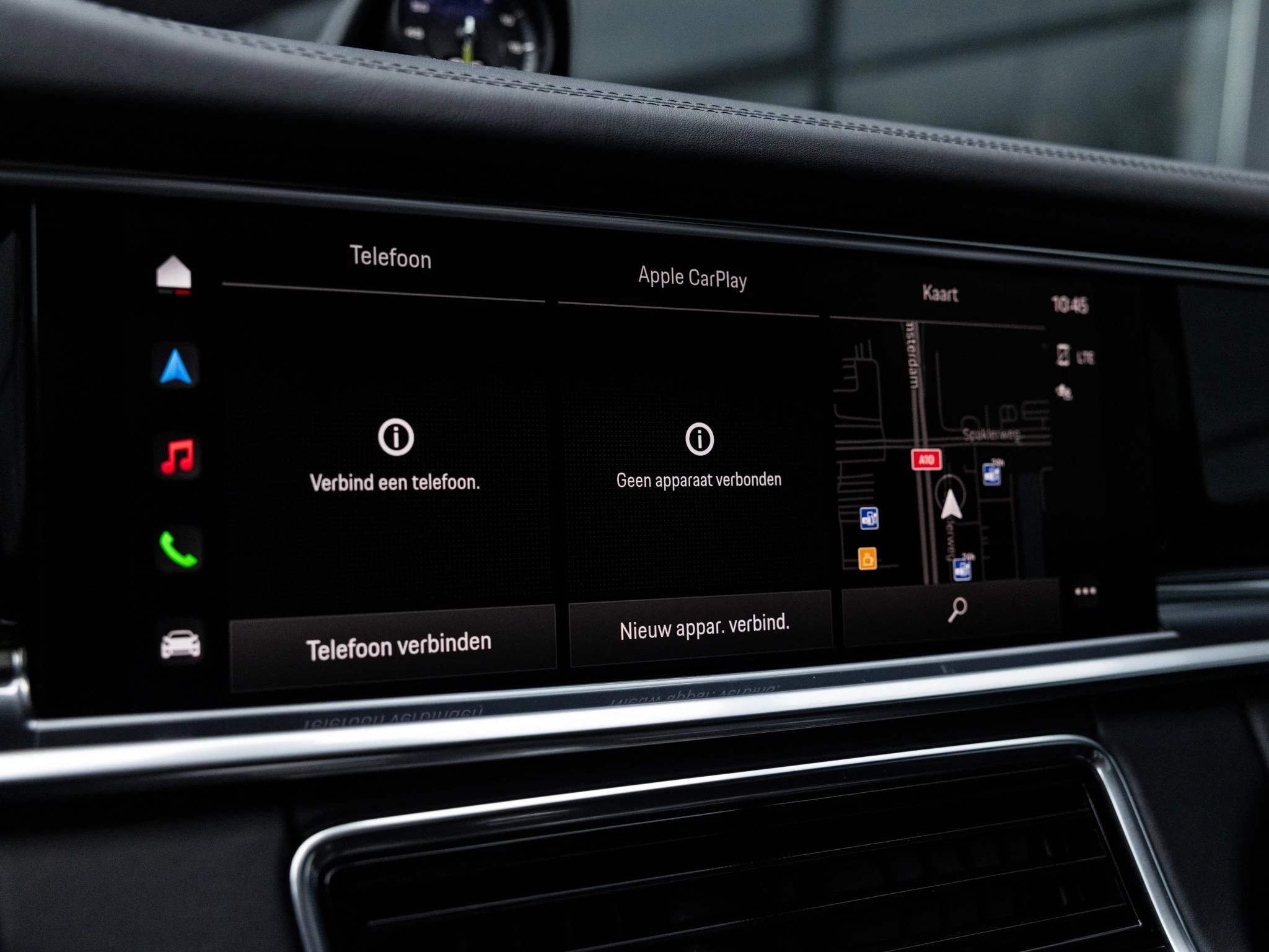 Porsche-Panamera-image-44