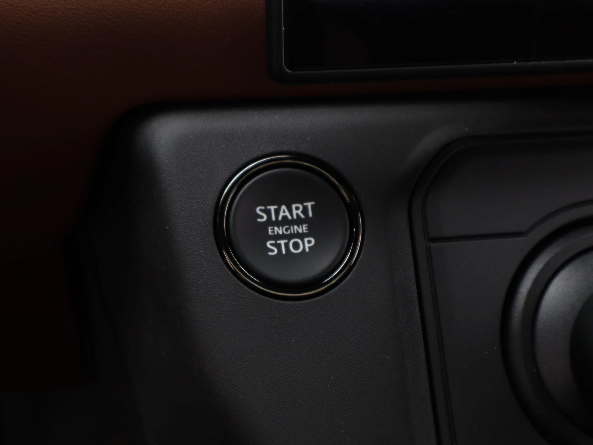 Land Rover Defender 110 4.4 P635 110 Octa