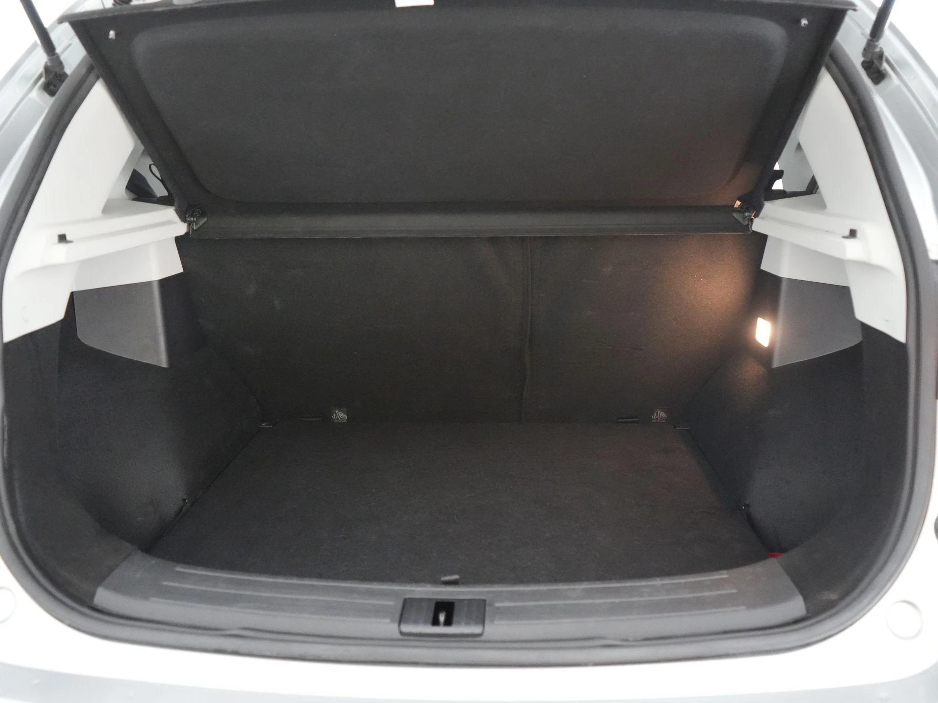 MG-ZS-image-15