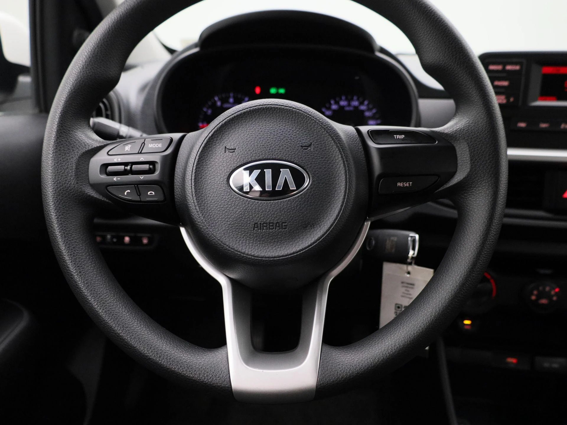 Kia-Picanto-image-6