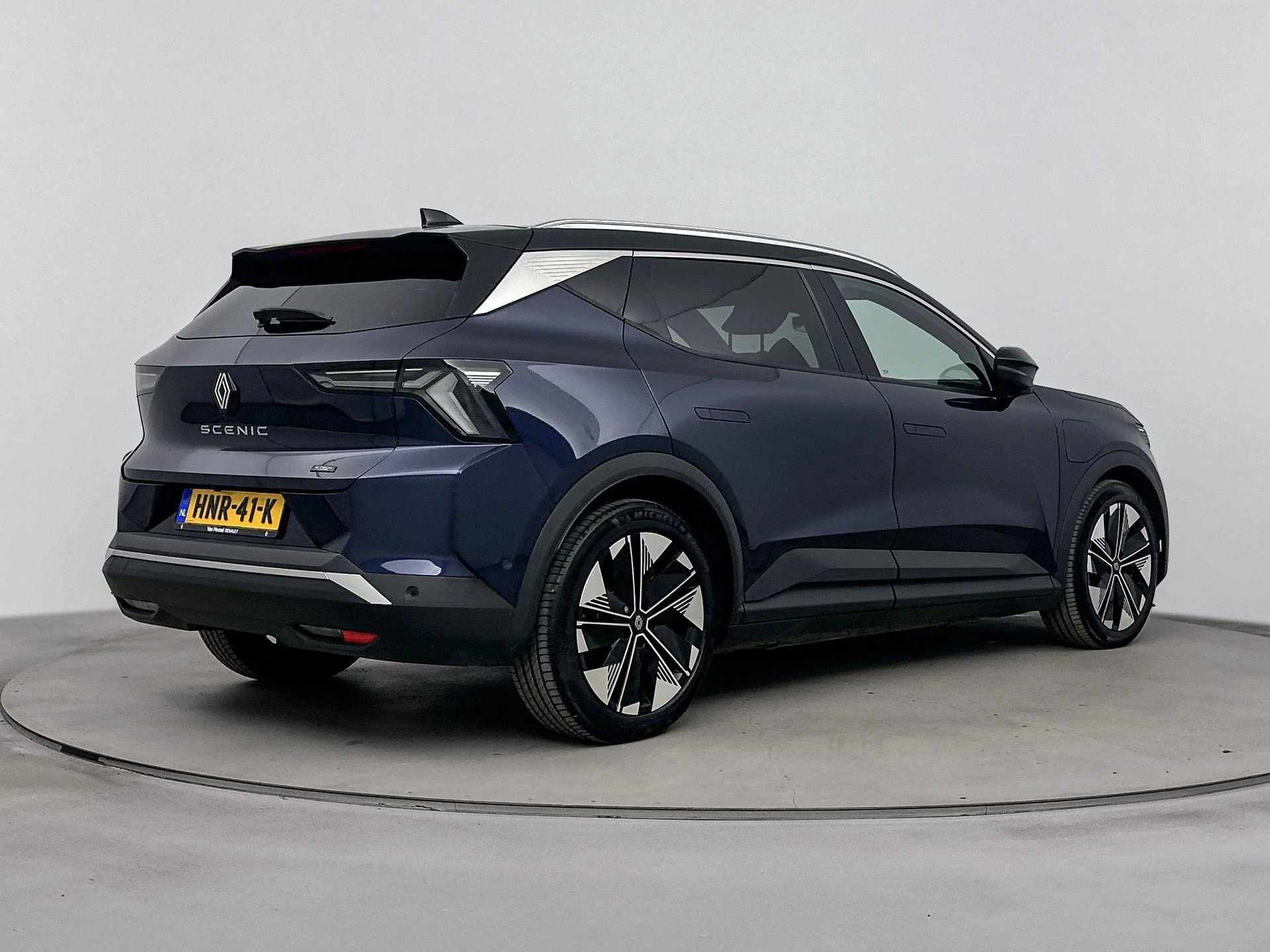 Renault-Scénic-image-3