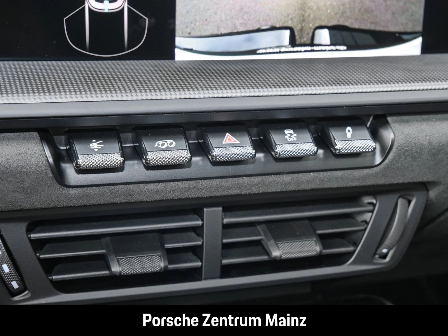 Porsche-911-image-24