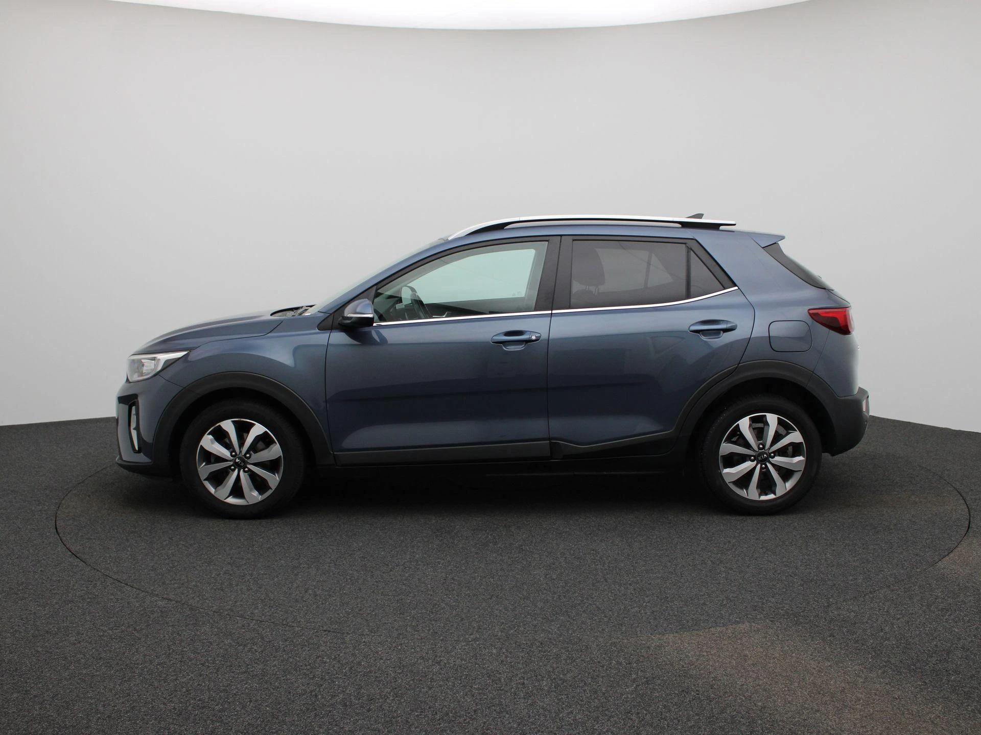 Kia-Stonic-image-3