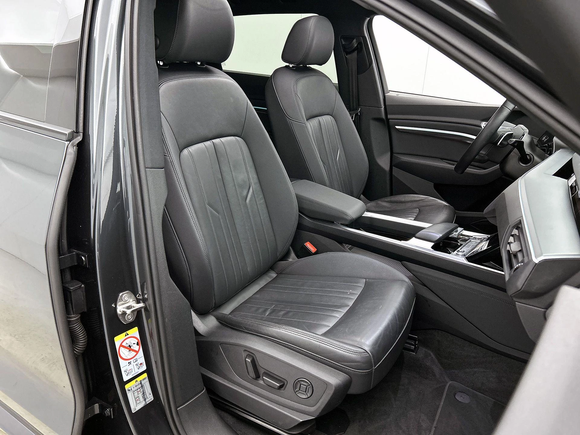 Audi-e-tron-image-15