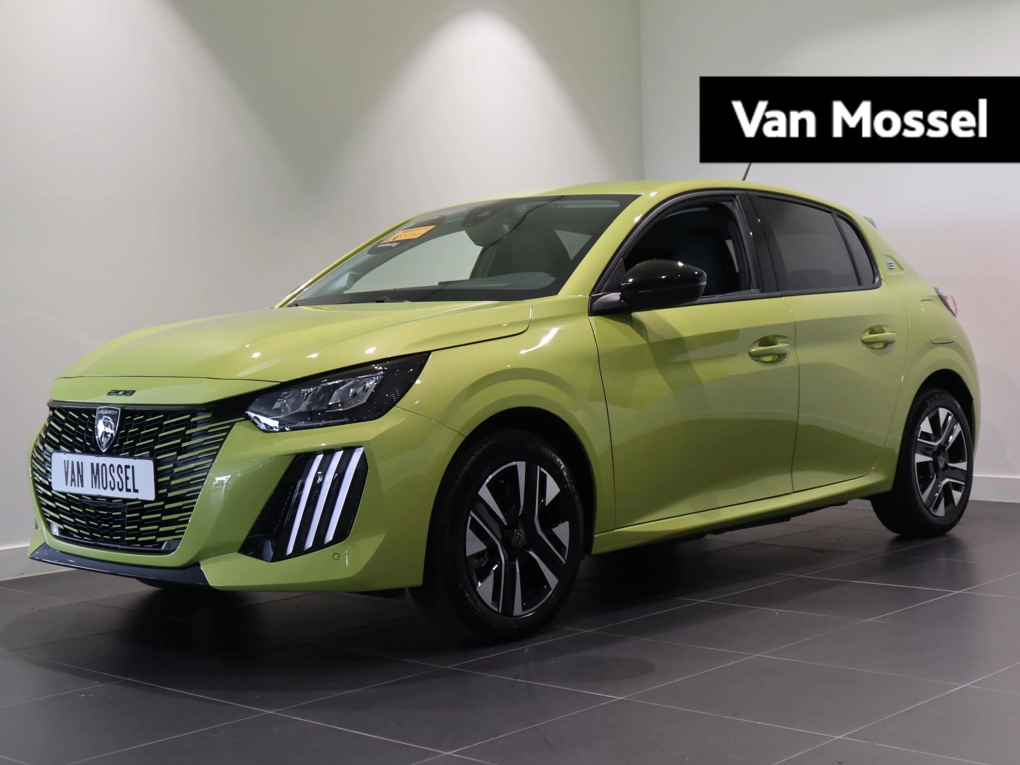 Peugeot-e-208-image-0