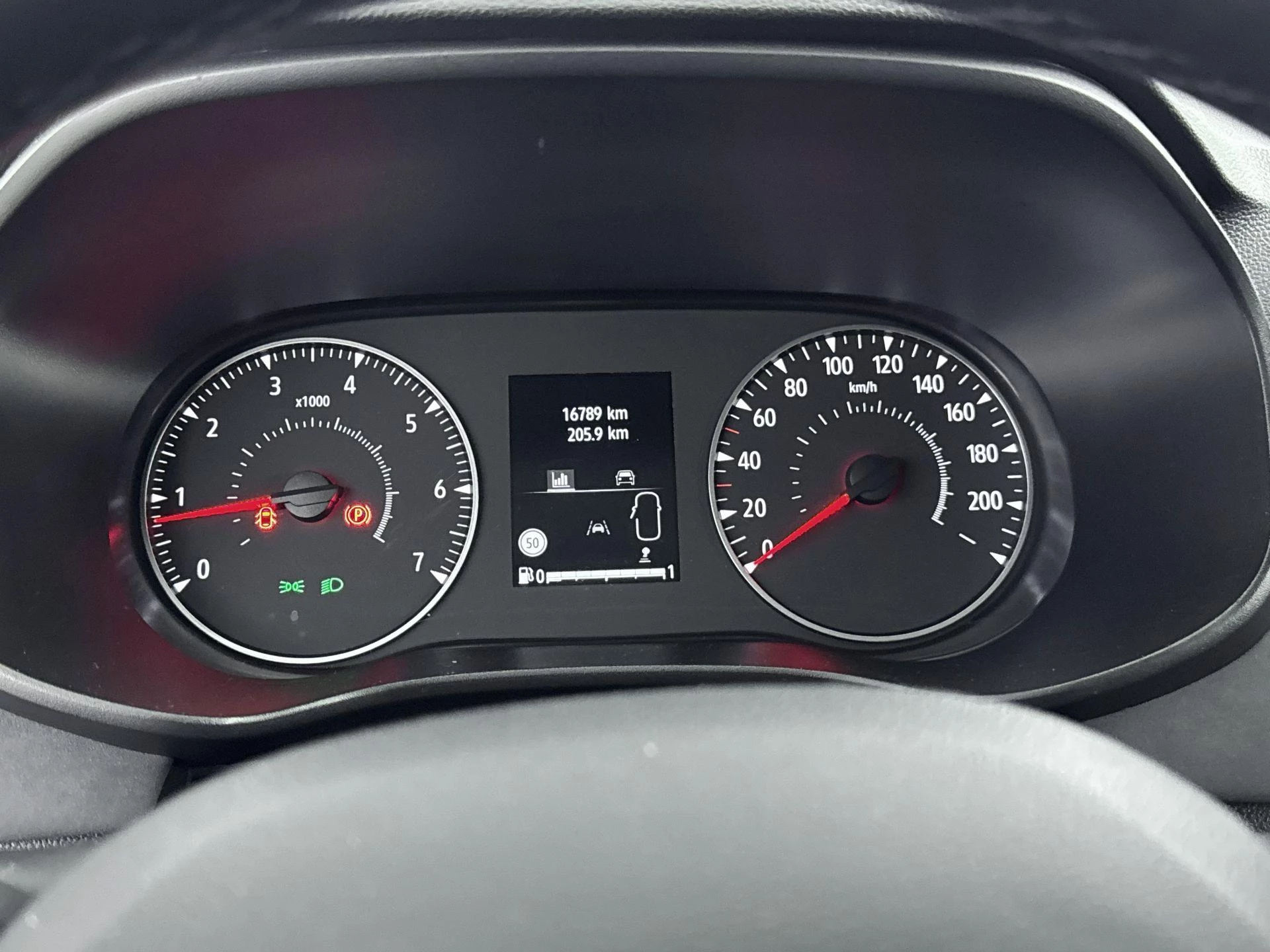 Dacia-Sandero Stepway-image-8