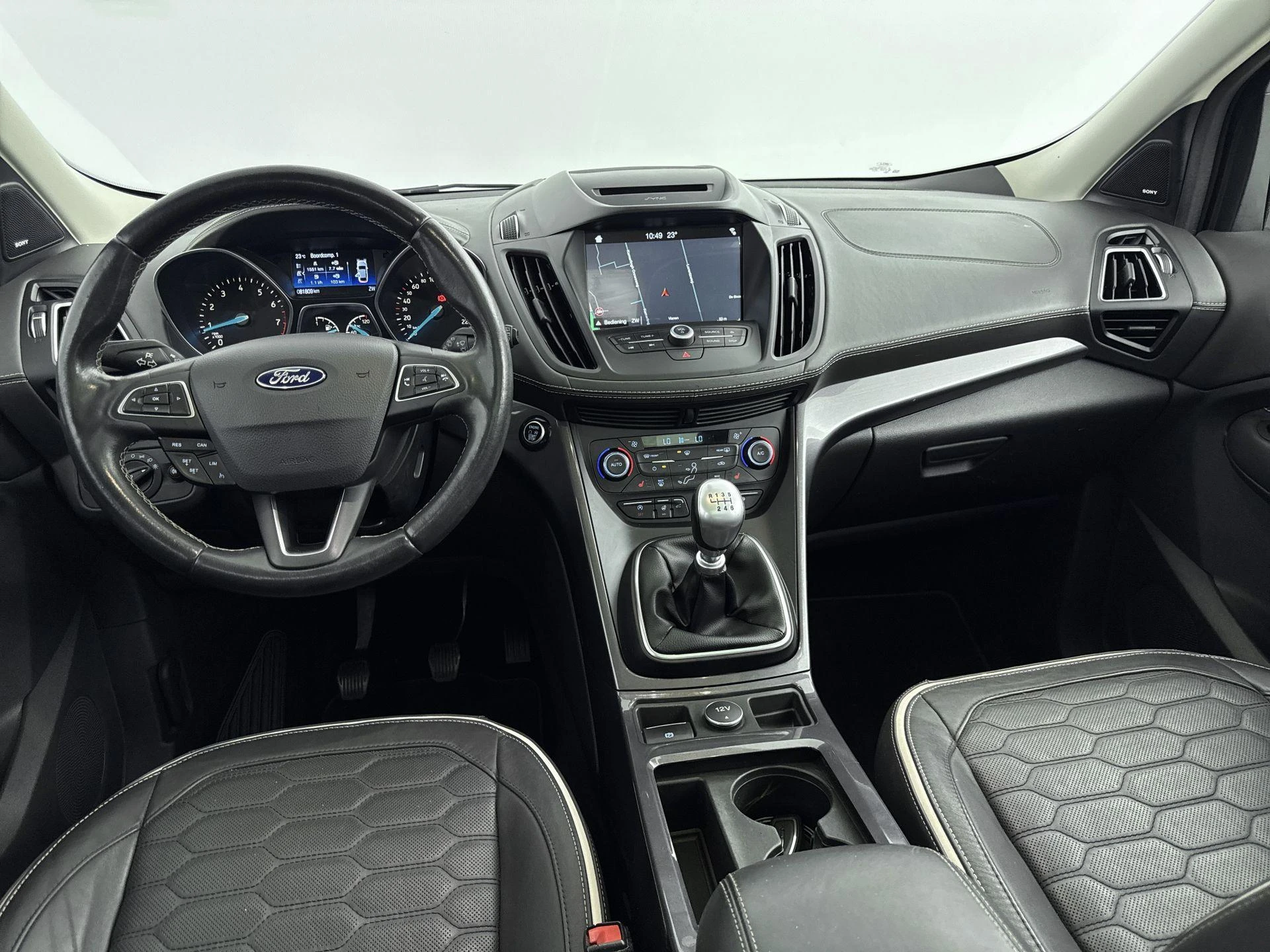 Ford-Kuga-image-17