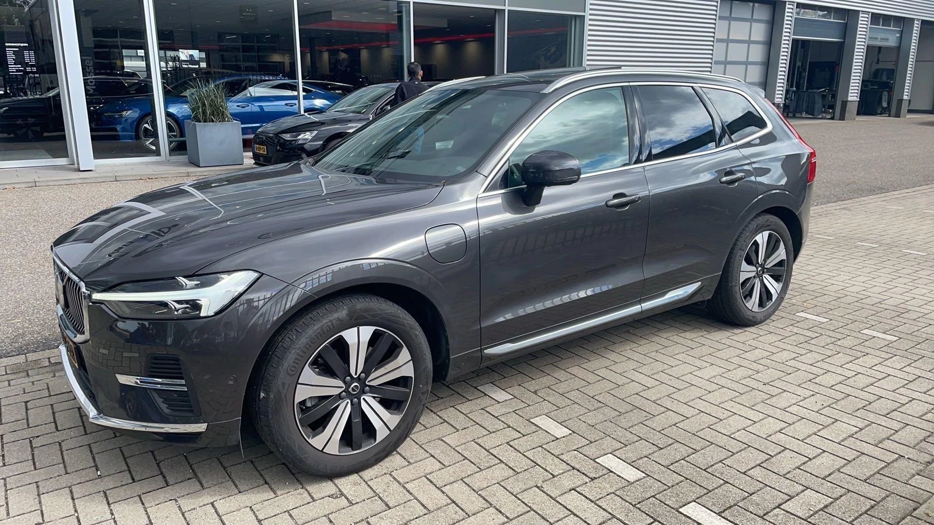 Volvo-XC60-image-1