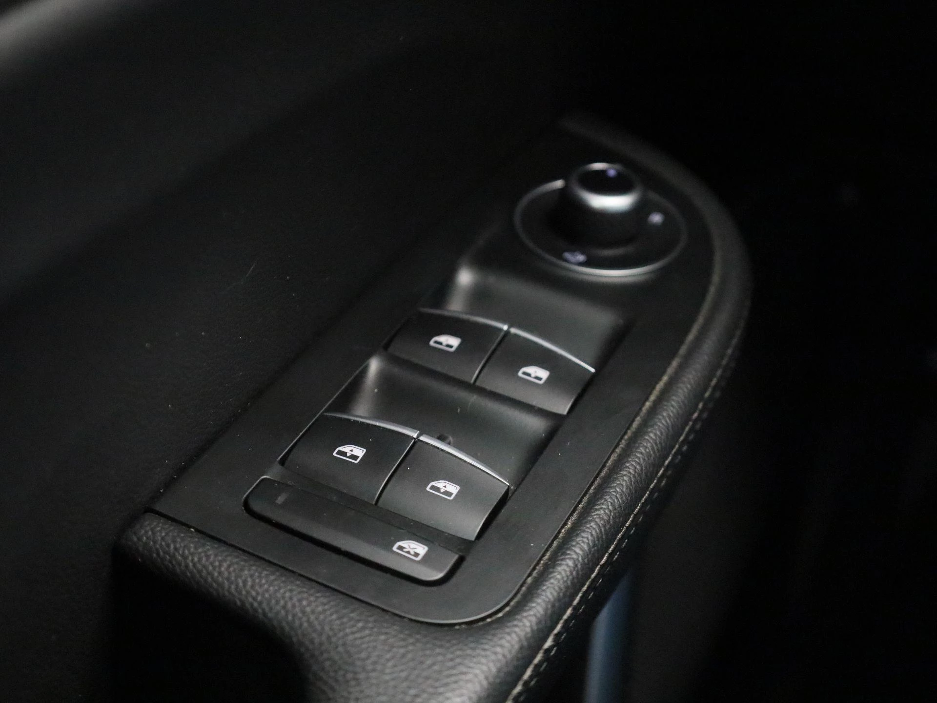 Alfa Romeo Giulia 2.0 TB 200 Sprint AUTO