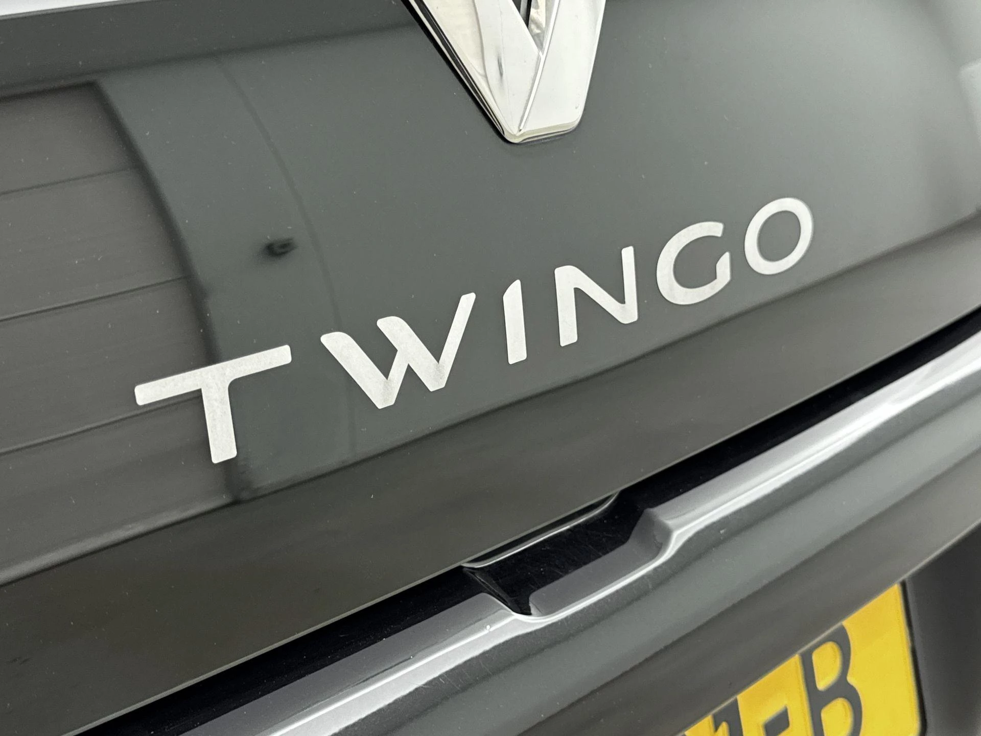 Renault-Twingo-image-24