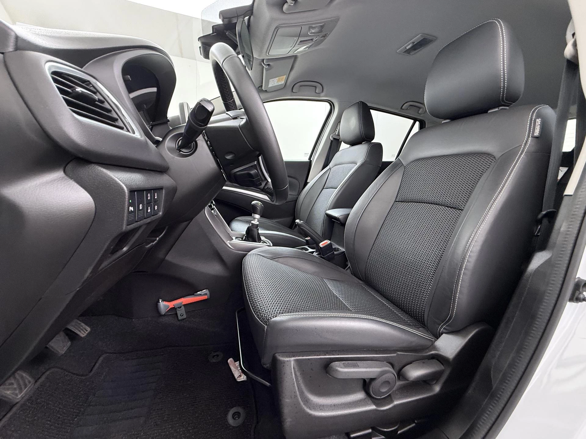 Suzuki-S-Cross-image-16