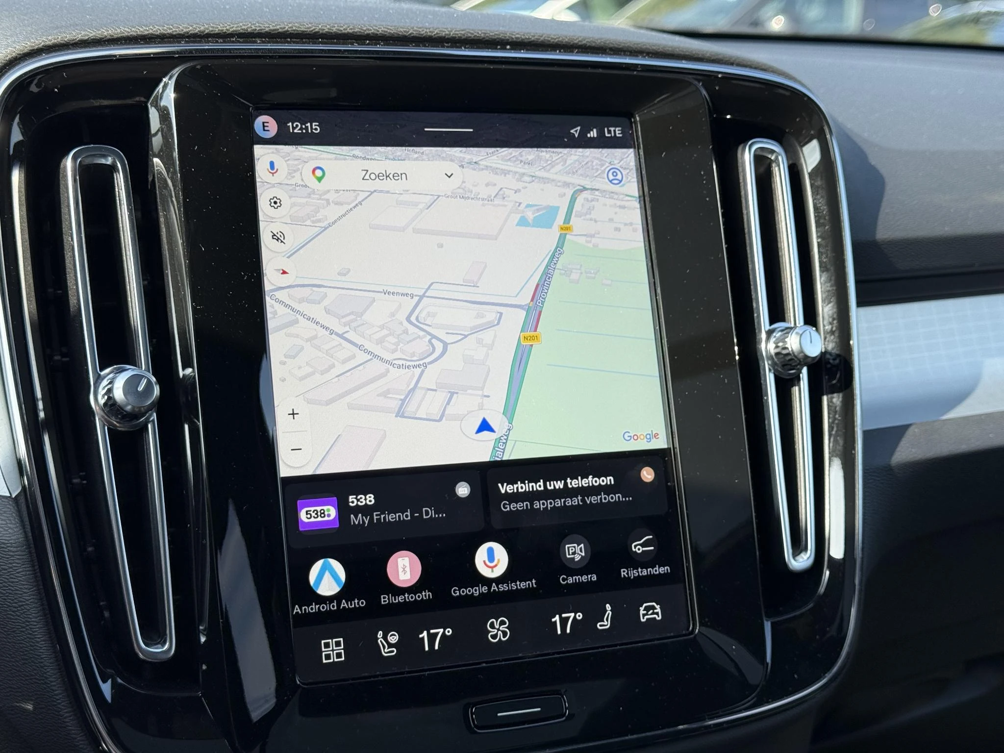 Volvo-XC40-image-19