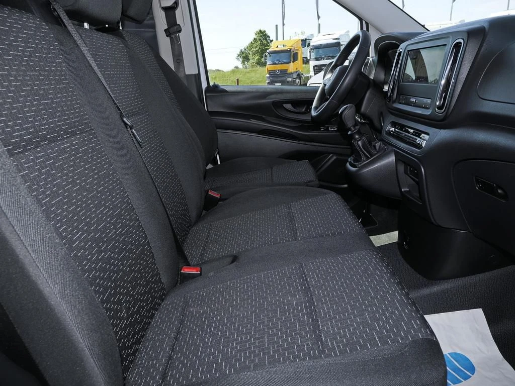 Mercedes-Benz-Vito 116-image-12