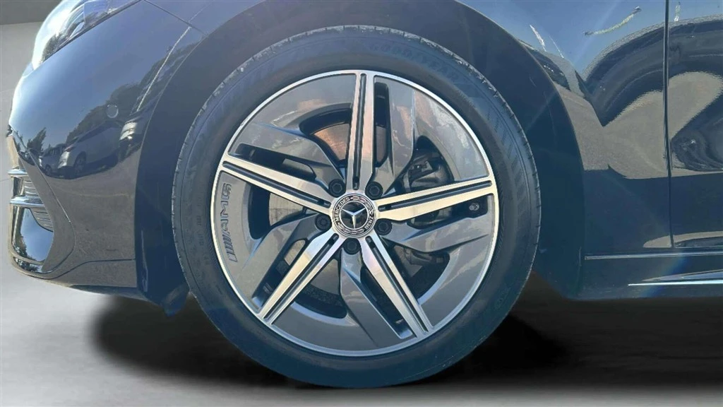 Mercedes-Benz-CLA-image-10
