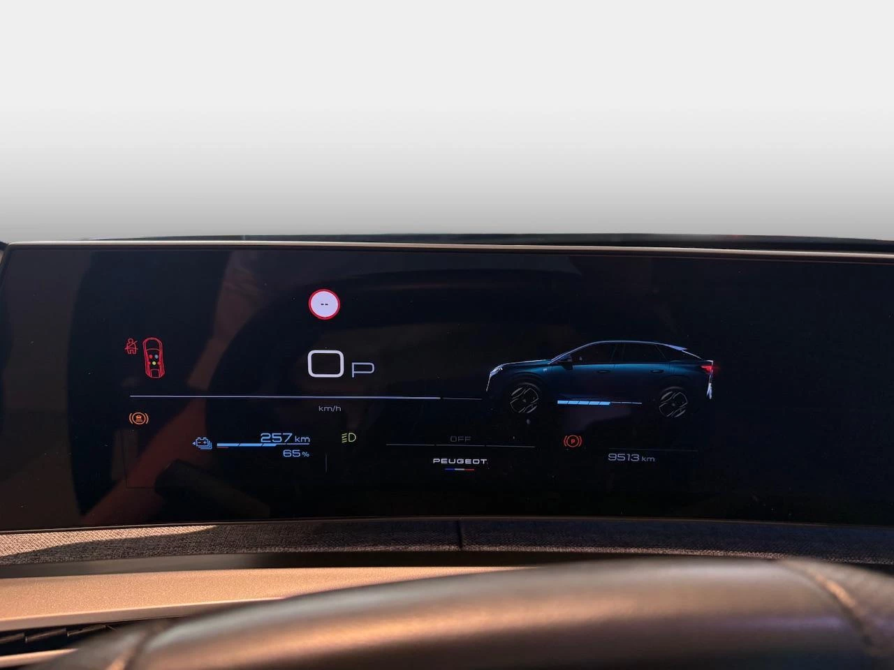 Peugeot e-3008 e-3008 210 GT