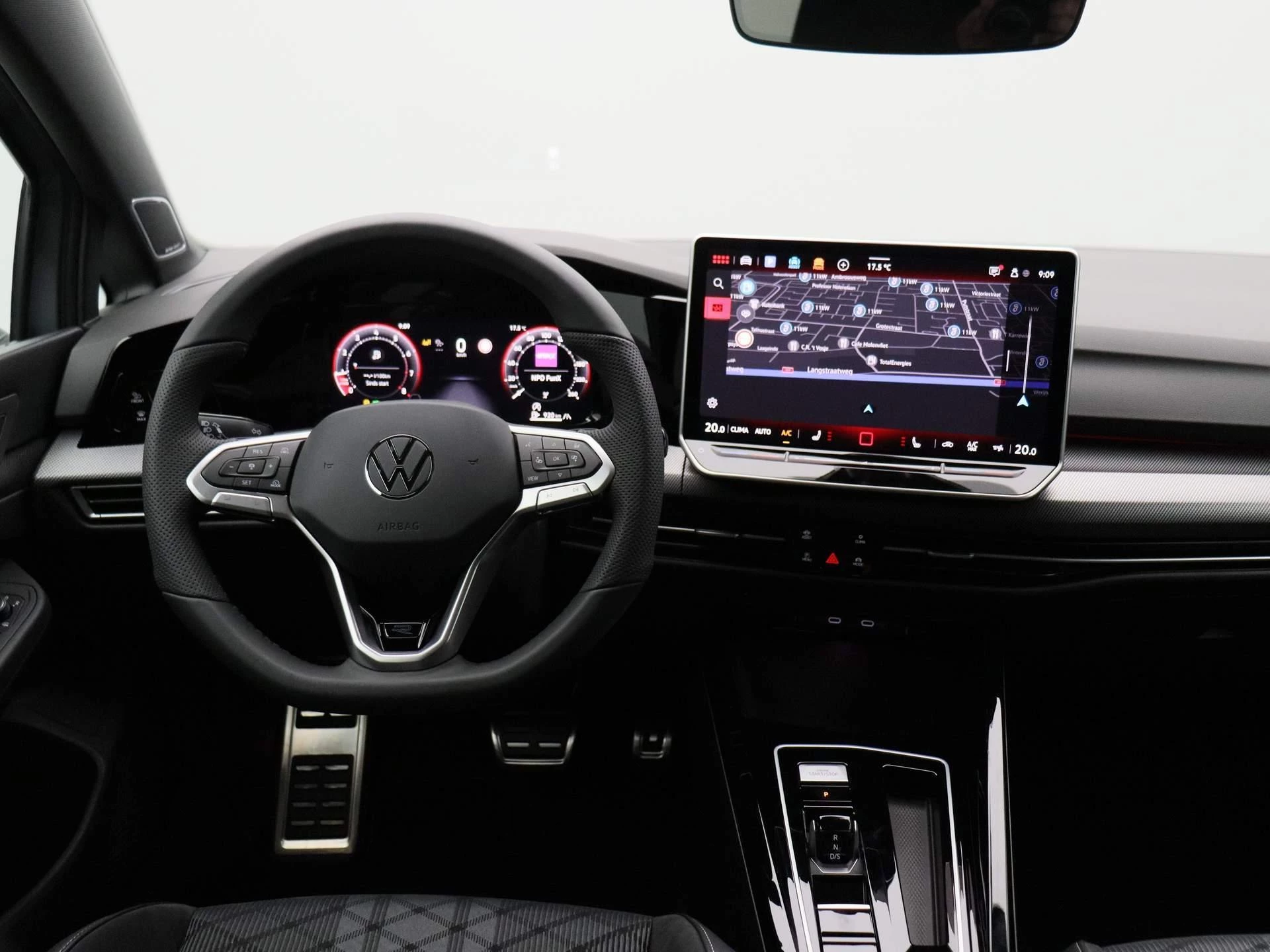 Volkswagen-Golf-image-6