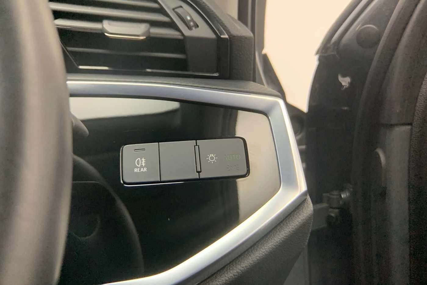 Audi-Q3-image-24