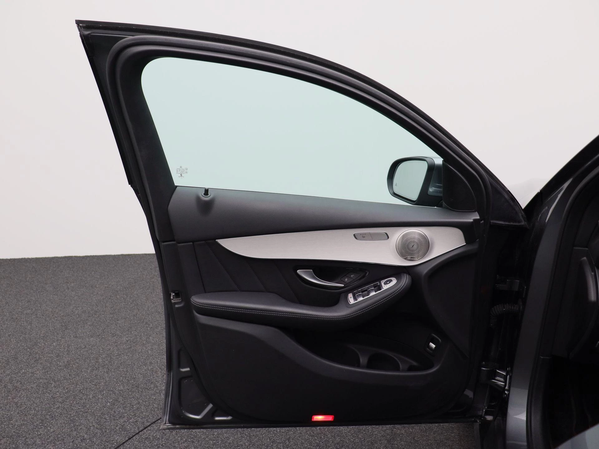 Mercedes-Benz GLC 300 de 4MATIC Coupé + AMG LINE + BURMESTER + CARPLAY +