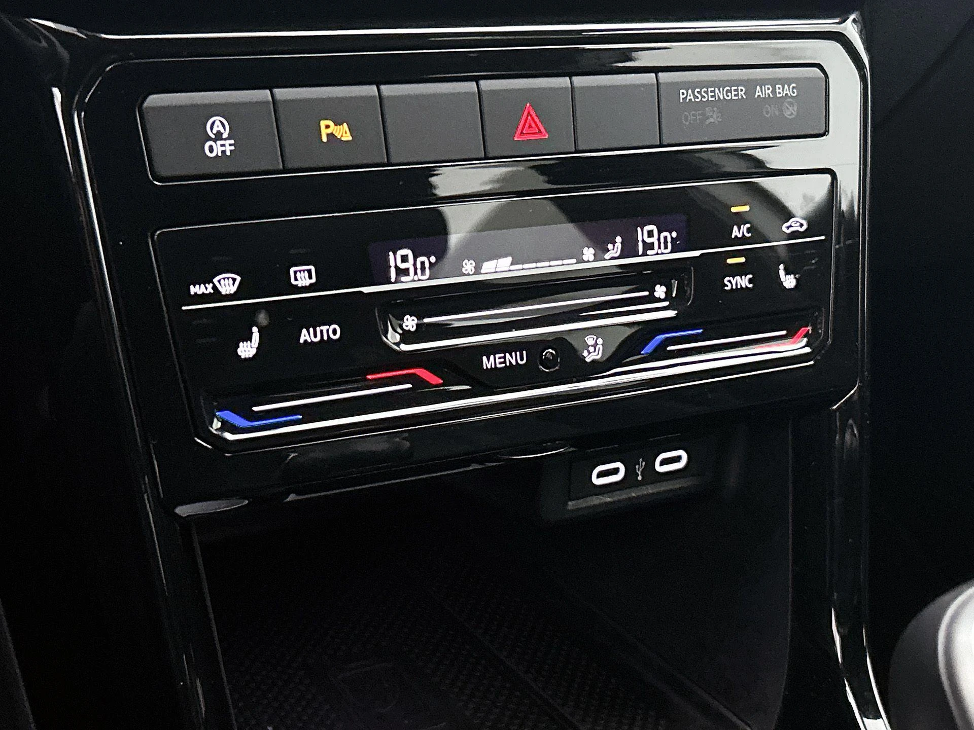 Volkswagen-T-Cross-image-20