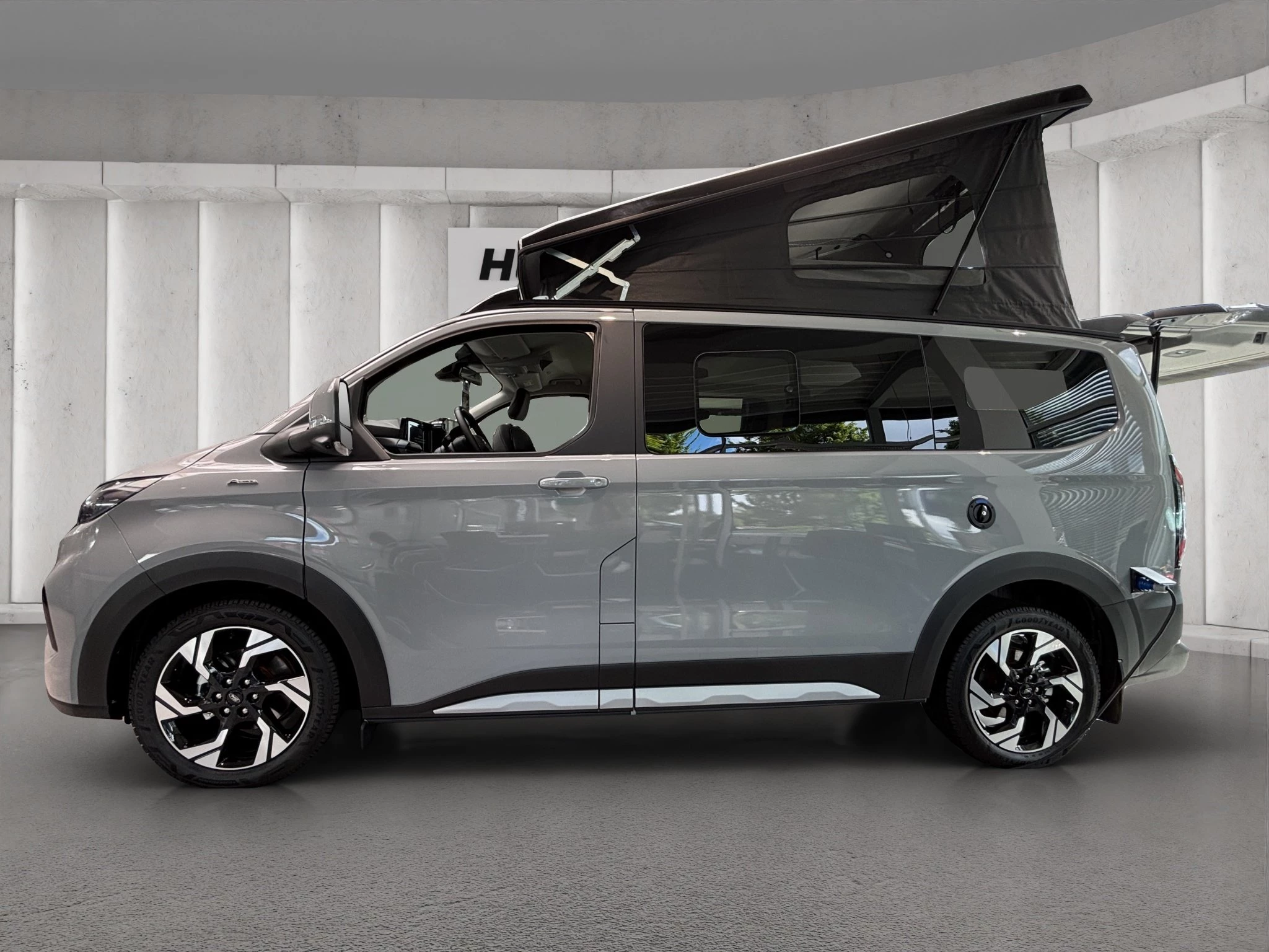 Ford-Nugget-image-1