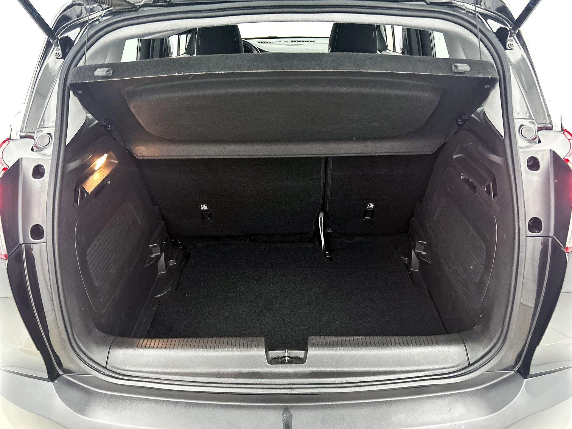 Opel-Crossland X-image-15