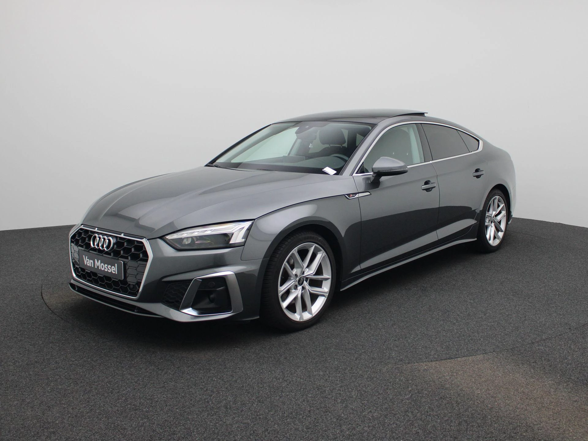 Audi-A5-image-0