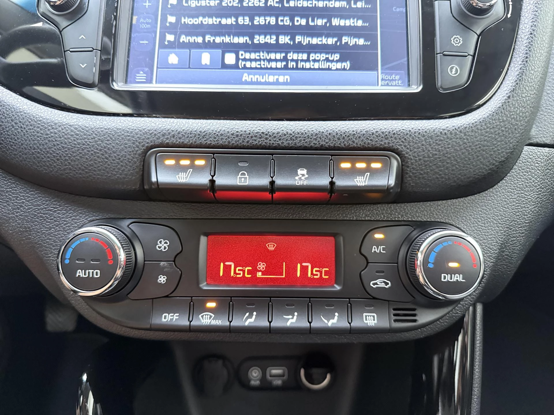 Kia-cee'd-image-21