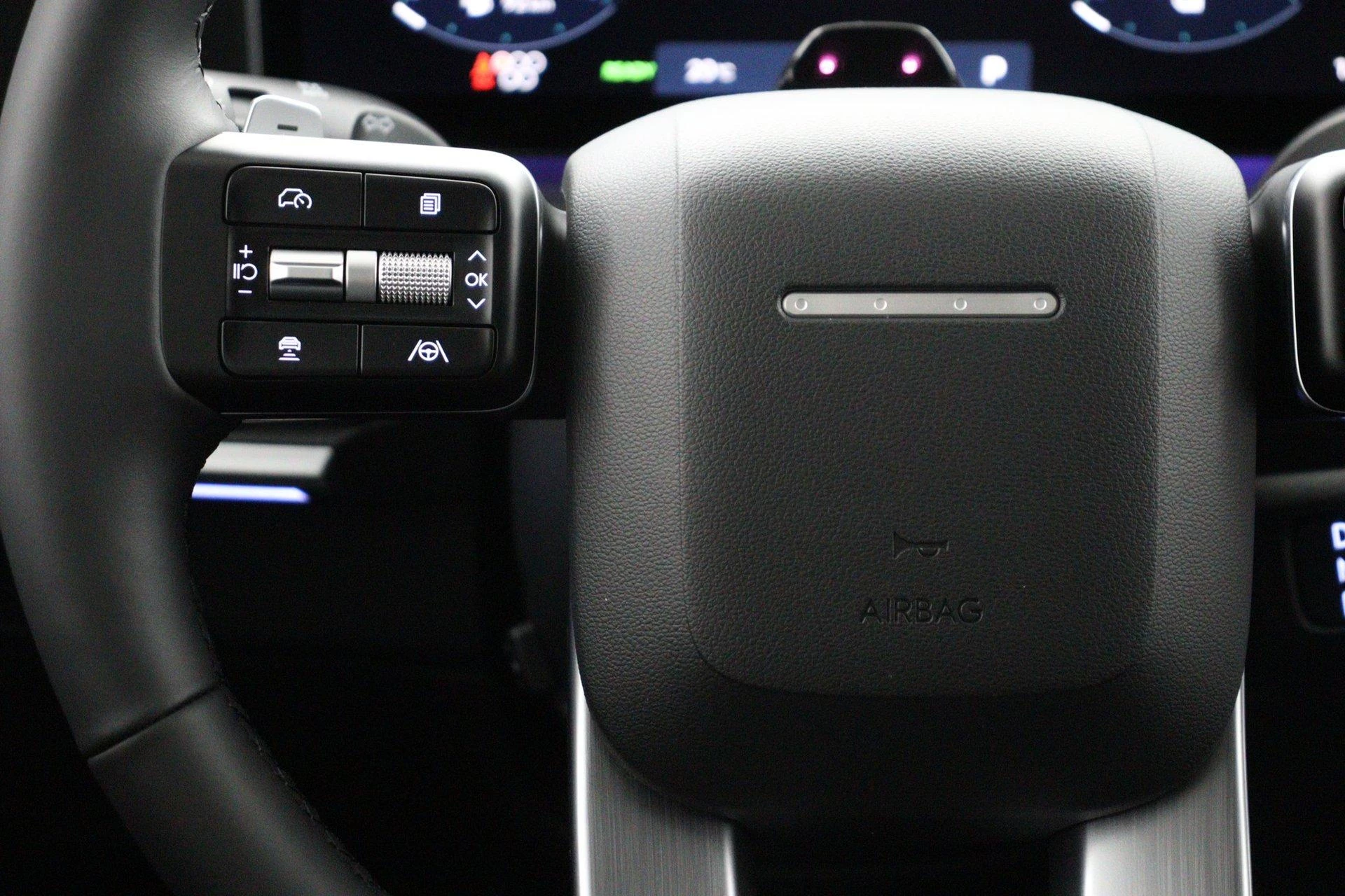 Hyundai-Santa Fe-image-28