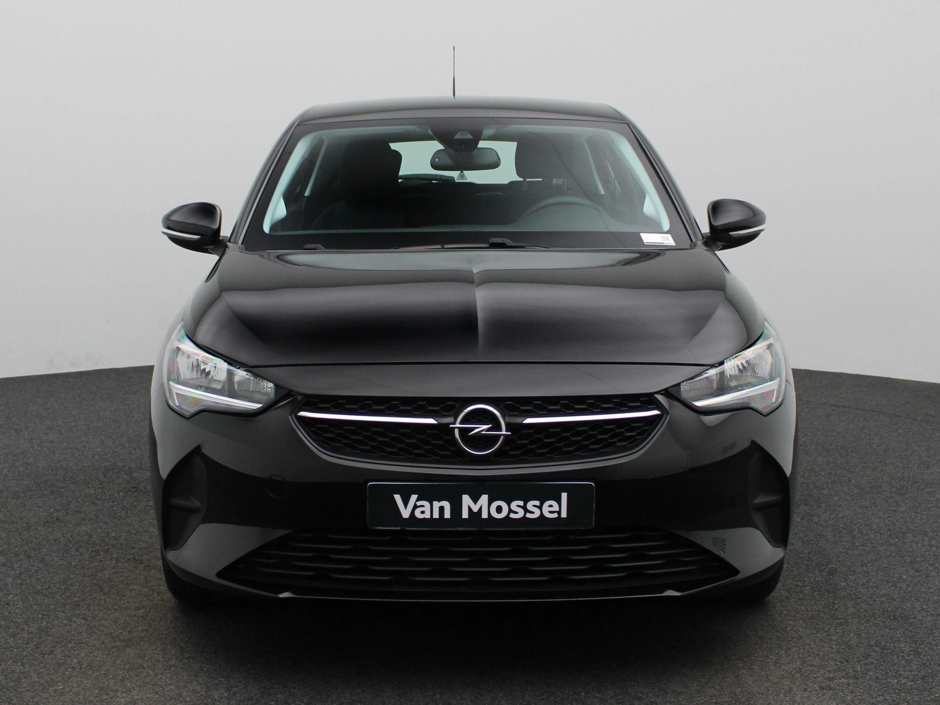 Opel-Corsa-image-2