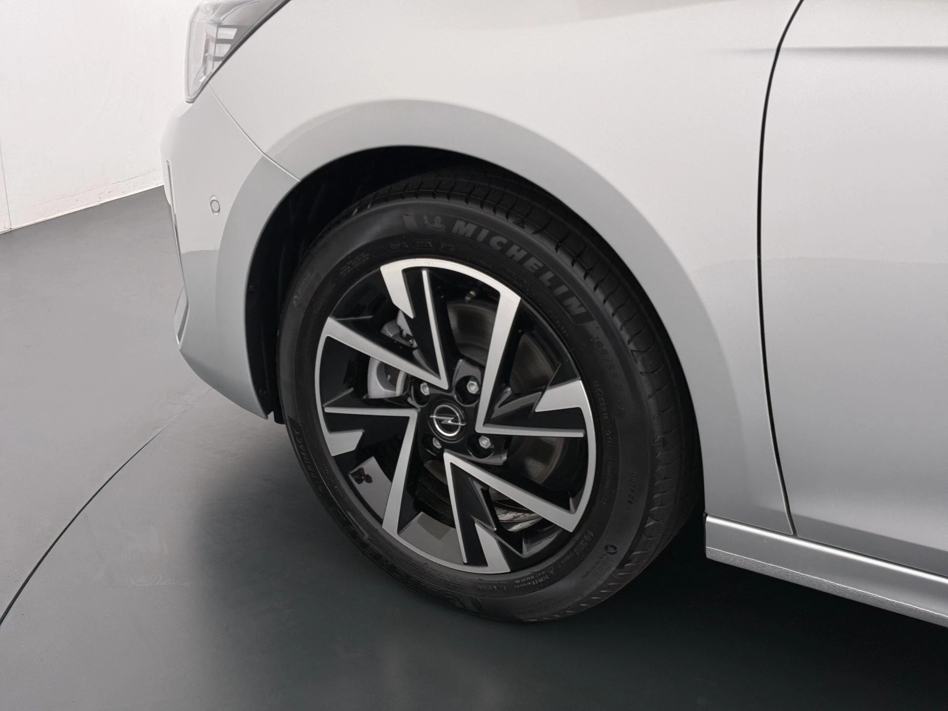 Opel-Corsa-image-5