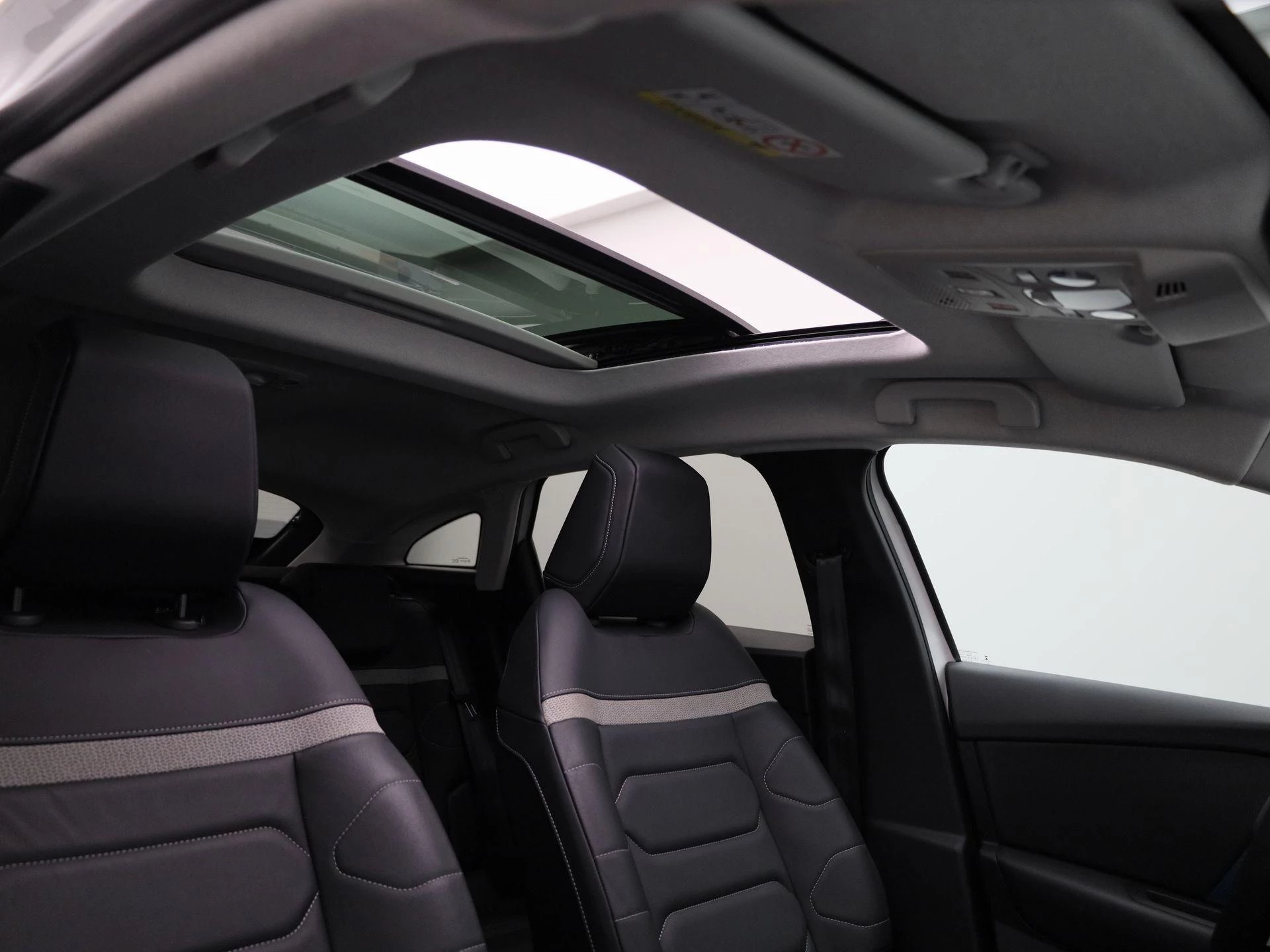 Citroën ë-C4 Shine Pack Business 50 kWh
