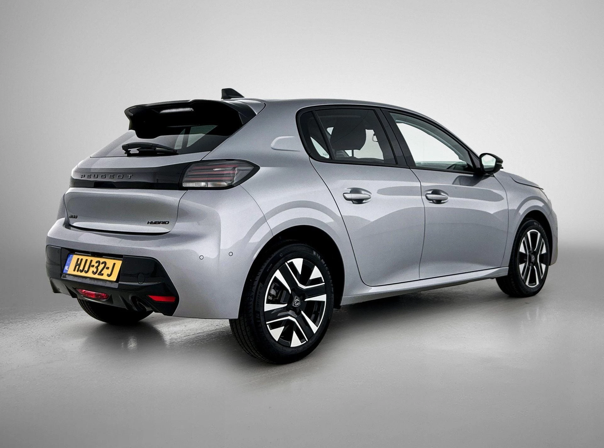 Peugeot 208 1.2 Hybrid 110 e-DCS6 Allure