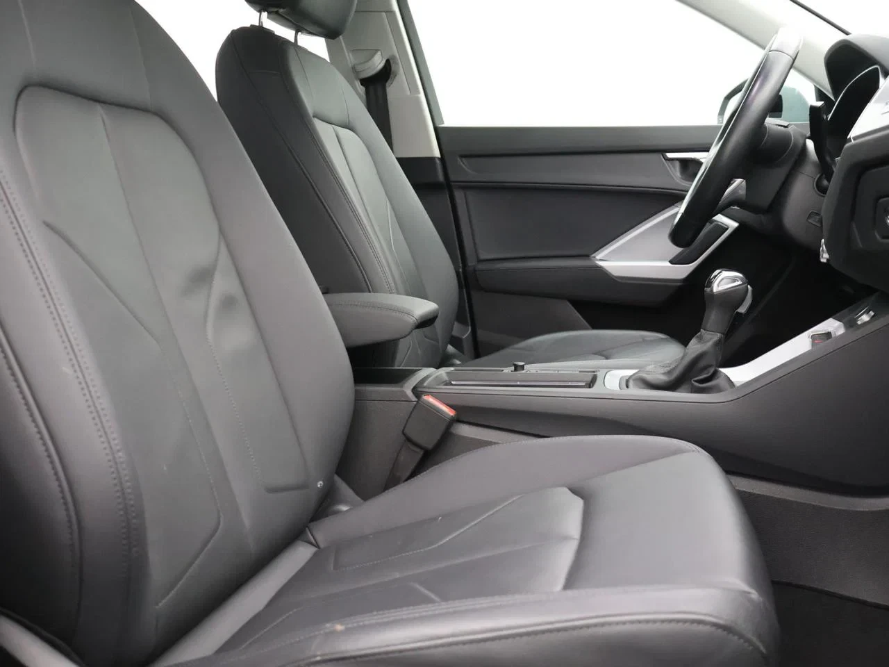 Audi-Q3-image-14