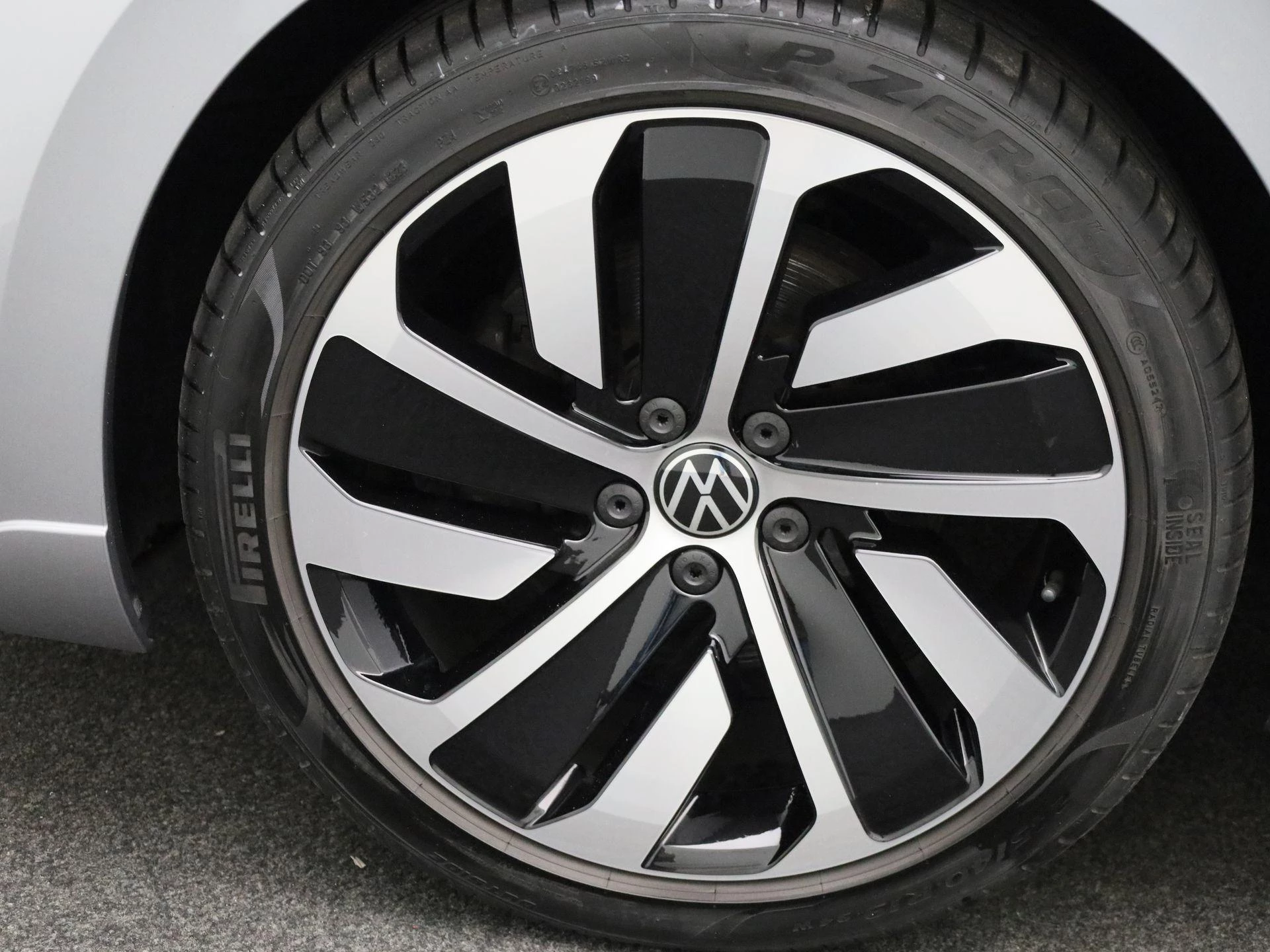 Volkswagen-Arteon-image-14