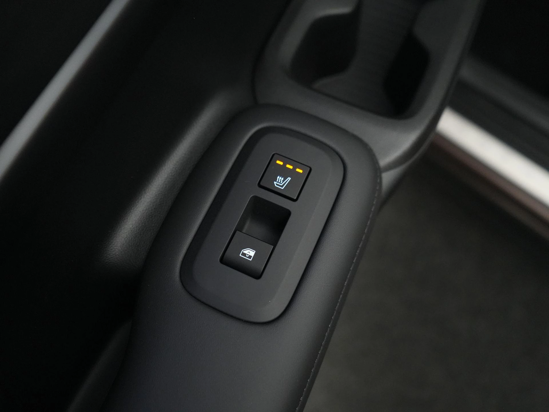 Hyundai-Santa Fe-image-40