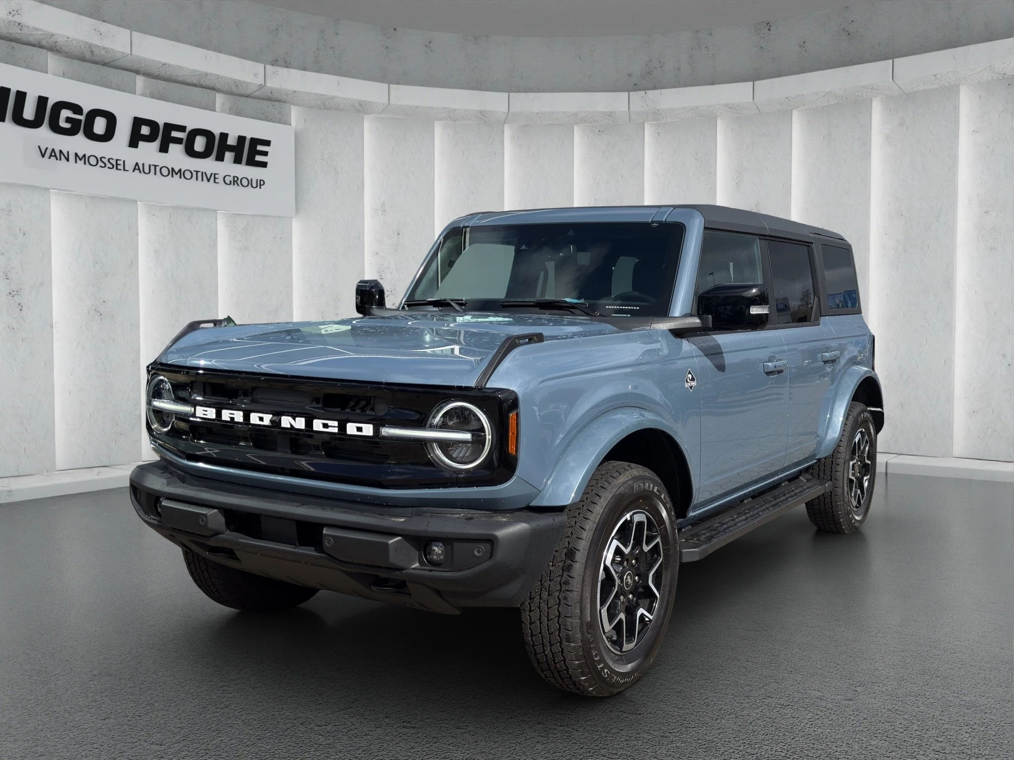 Ford-Bronco-image-0