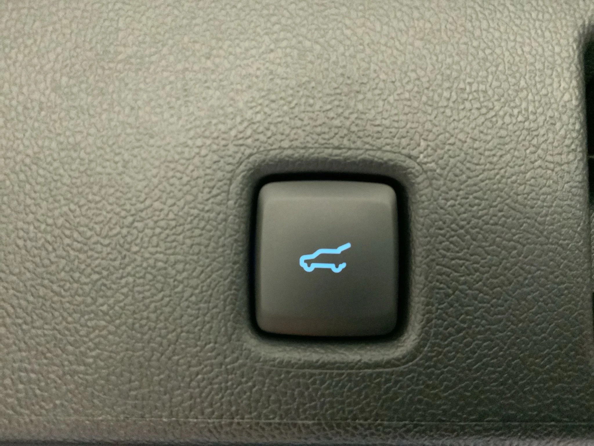 Ford Kuga BlueCruise Edition 2.5 Duratec Plug-in-Hybrid BlueCruis CVT Sports Utility Vehicle. 178 kW. 5-t