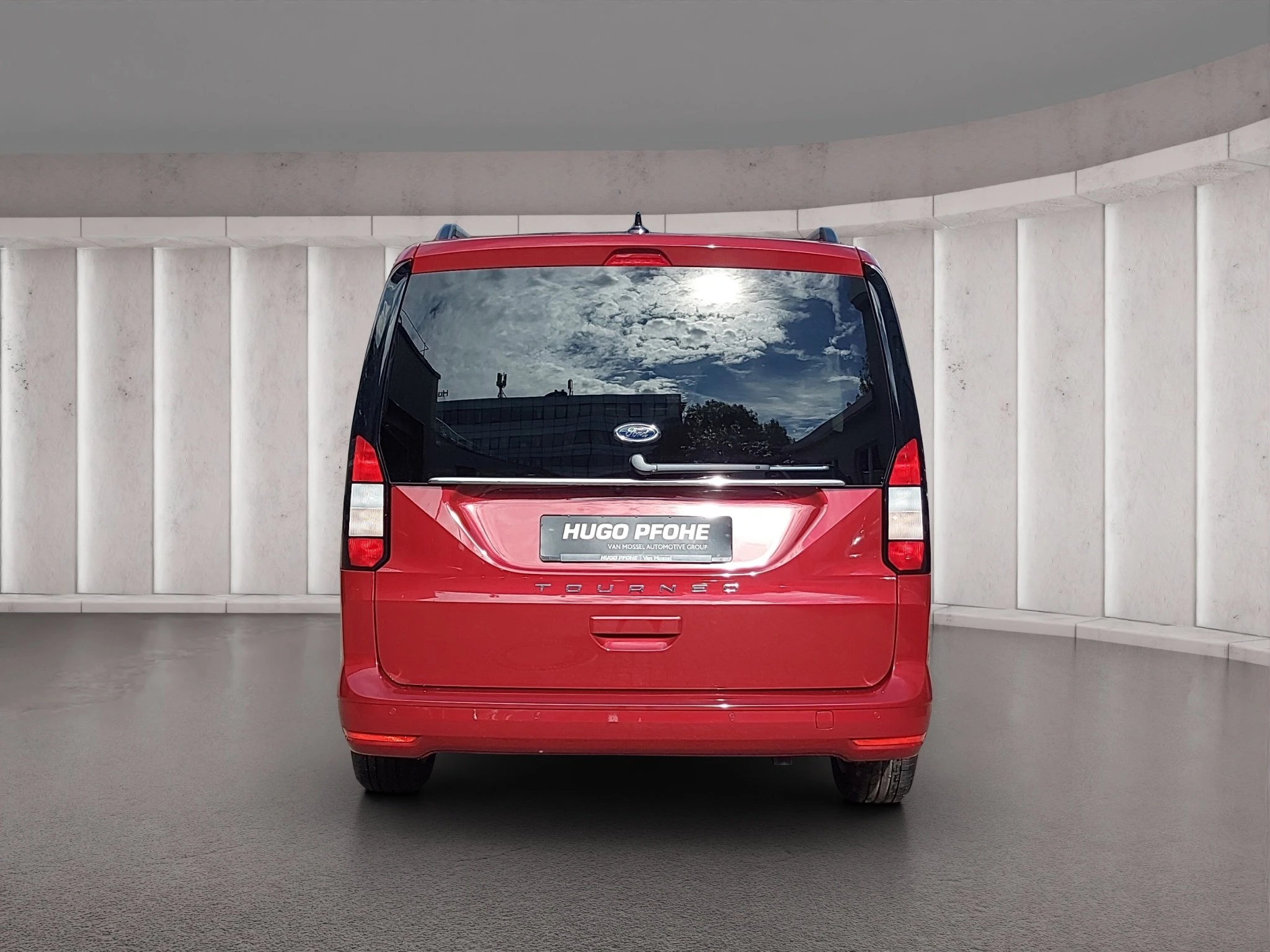 Ford-Tourneo Connect-image-3