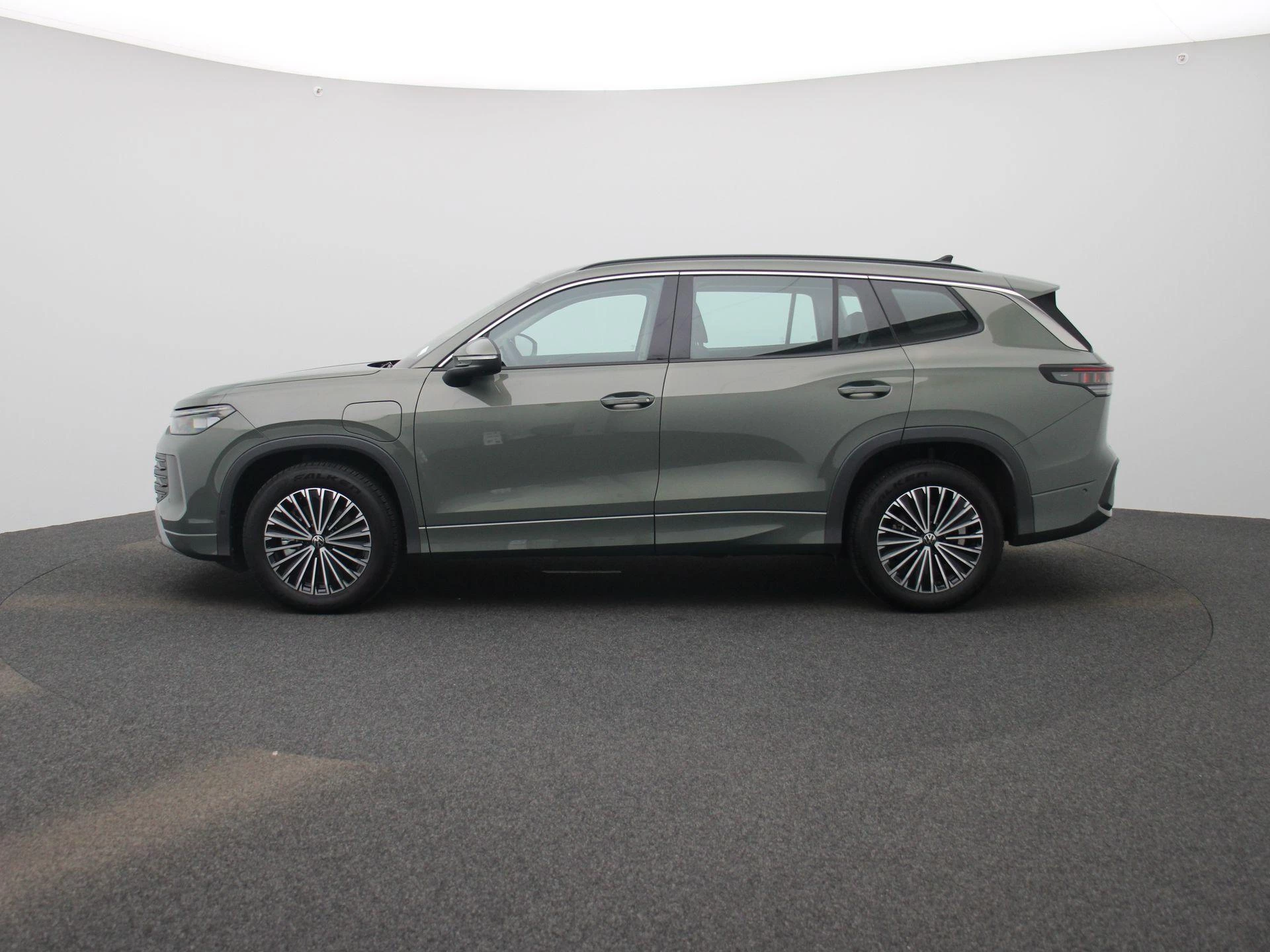 Volkswagen-Tayron-image-3